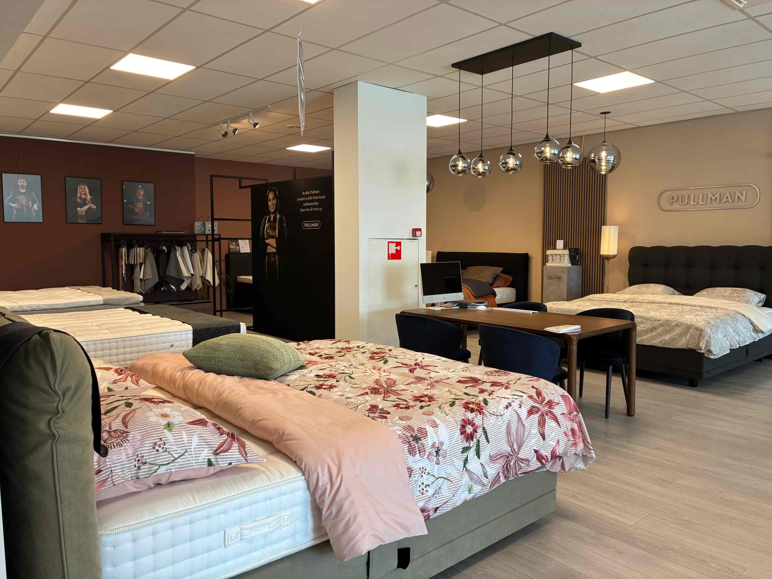 Showroom Boxspringspecialist van der Horst Waddinxveen